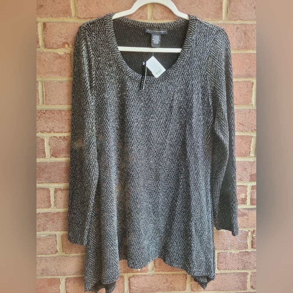 NWT Grace Elements Top Black w Silver Holiday Metallic Size L MSRP $68.00